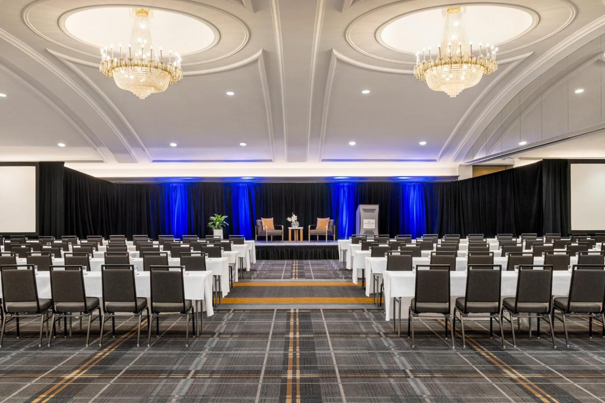Crowne Plaza Louisville Airport Expo Ctr By Ihg Extérieur photo
