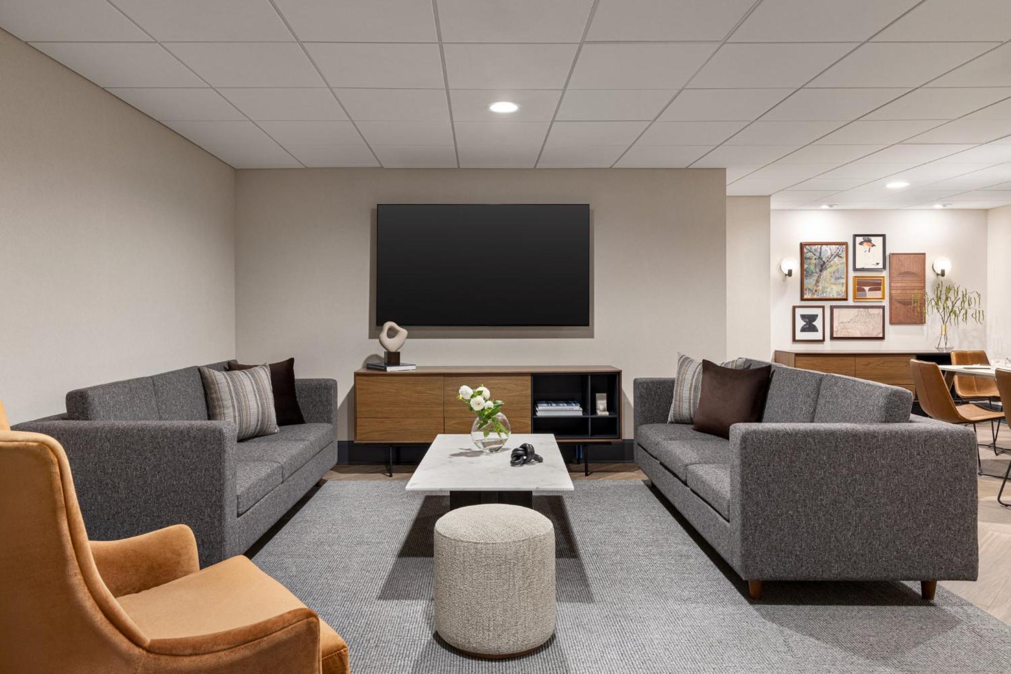 Crowne Plaza Louisville Airport Expo Ctr By Ihg Extérieur photo