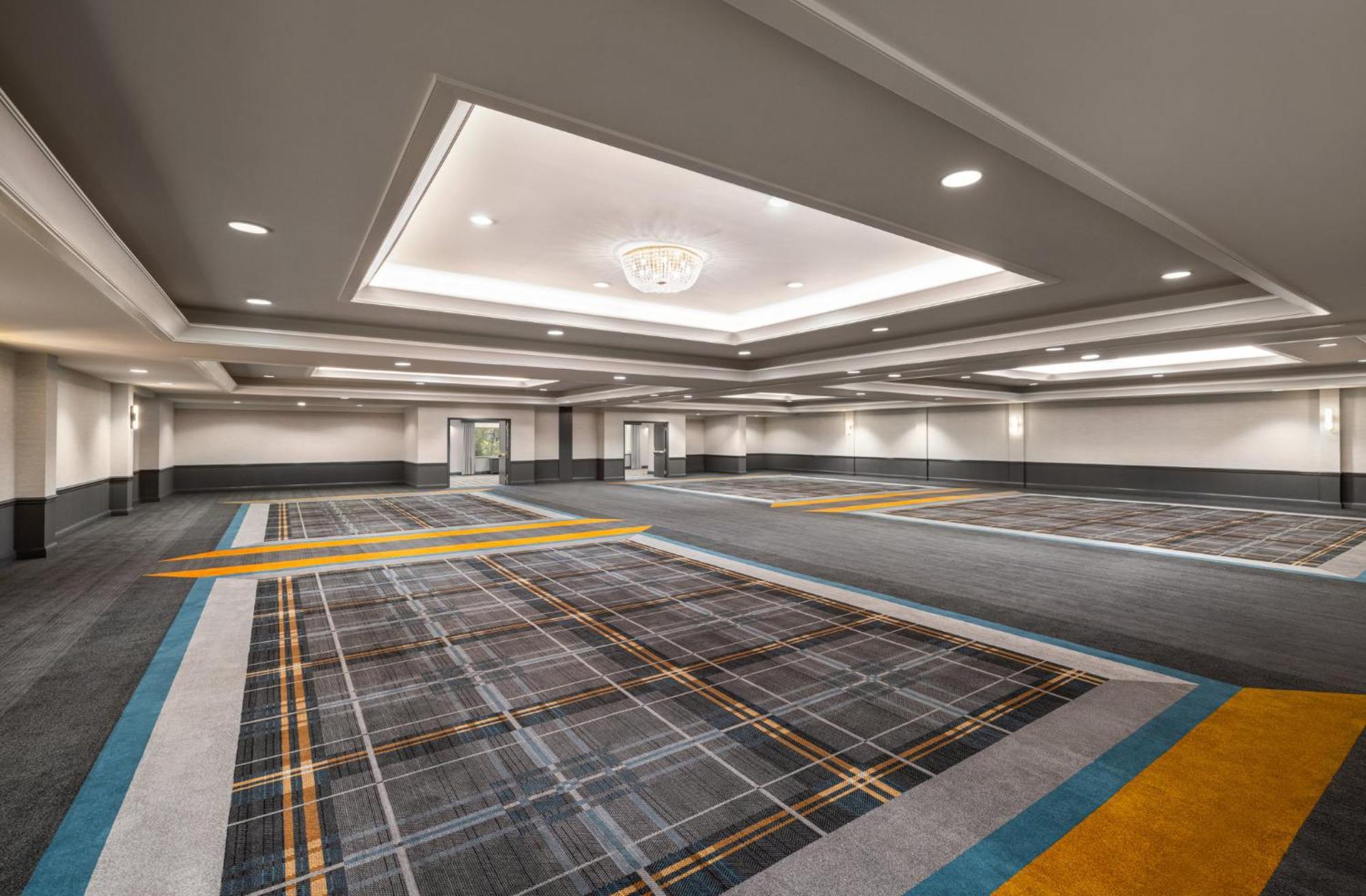 Crowne Plaza Louisville Airport Expo Ctr By Ihg Extérieur photo