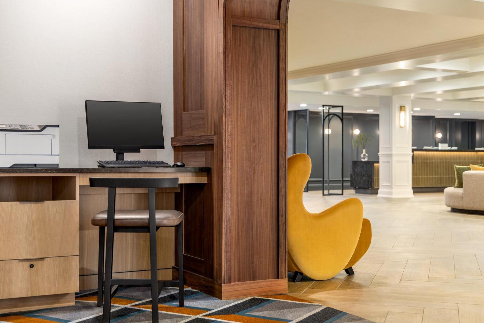 Crowne Plaza Louisville Airport Expo Ctr By Ihg Extérieur photo