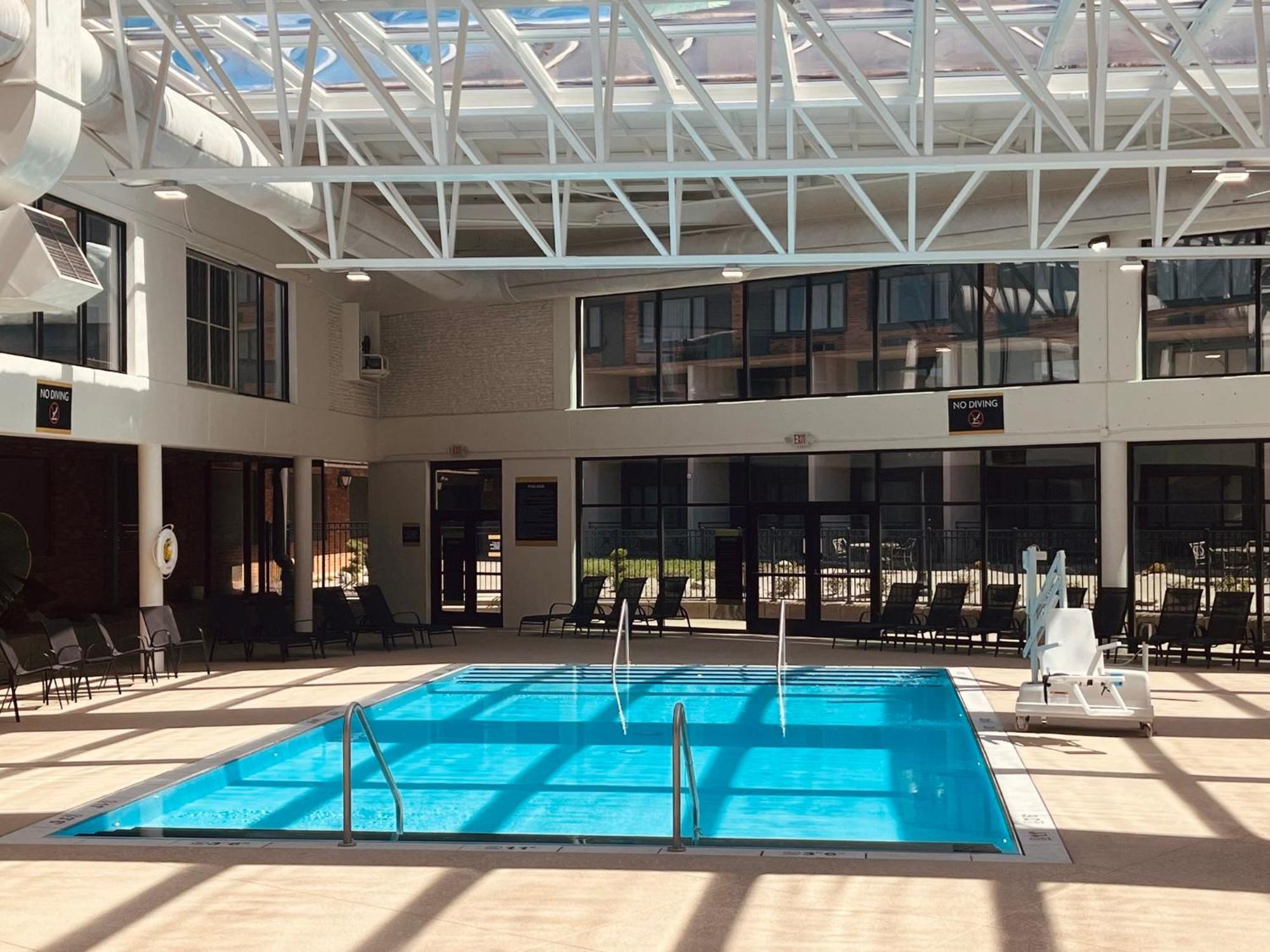 Crowne Plaza Louisville Airport Expo Ctr By Ihg Extérieur photo